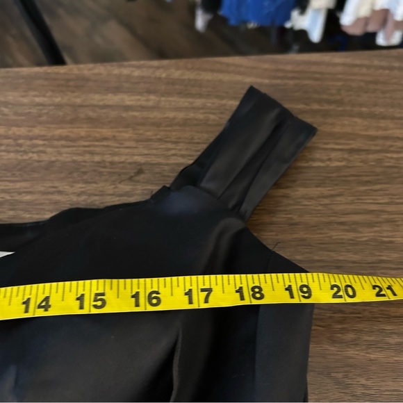 BILL LEVKOFF Elegant Black Sleeveless Dress 20 - Picture 7 of 11